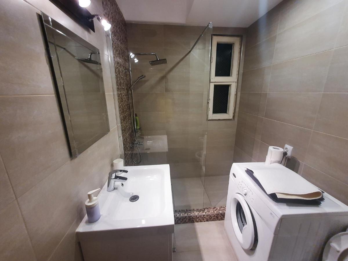 Charming Studio With City View Bucharest Exterior photo